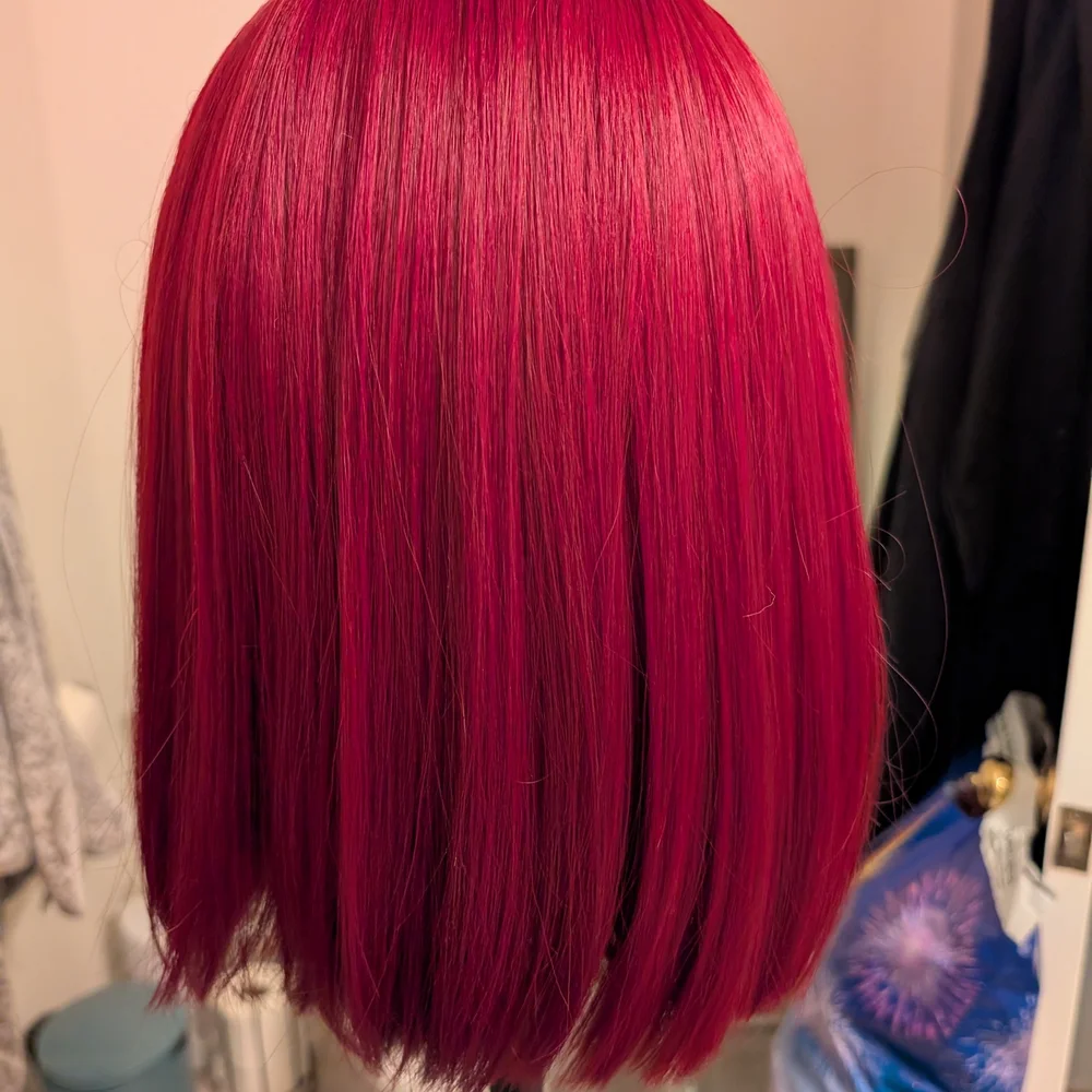 Vibrant Red Women's Wig - Picture 2 of 3